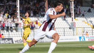 bandirmaspor-yeni-sezona-farkli-basladi-ac66c322